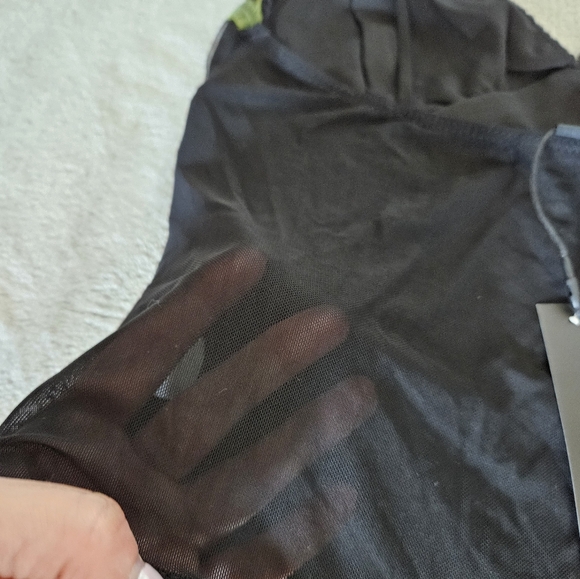 NWT Gorgeous Floral Print Bodysuit SZ L - Picture 5 of 6